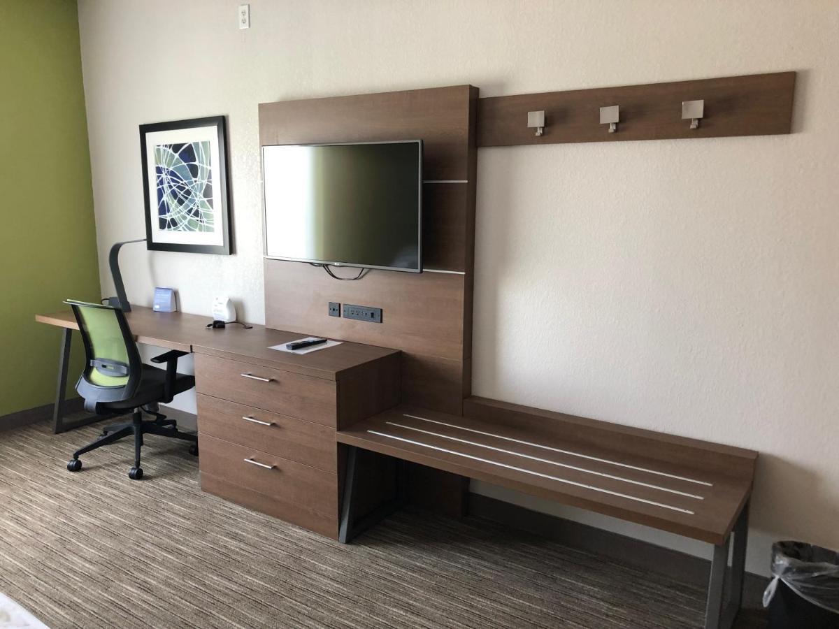 Holiday Inn Express Hotel & Suites Franklin By Ihg Exterior photo